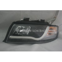AUDI A4 B6 01 BLACK PROJECTOR HEADLAMP w BAR & LED
